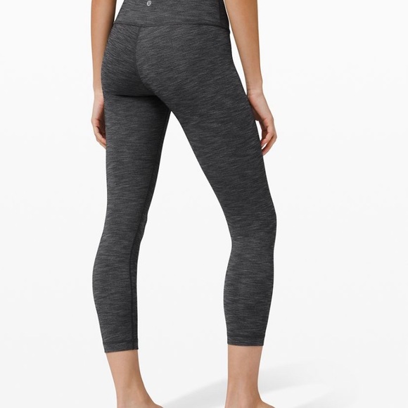 25” Wunder Under Lululemon Gray/Black Heathered - Picture 2 of 5